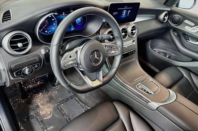 Used 2022 Mercedes-Benz GLC 300 4MATIC image 9