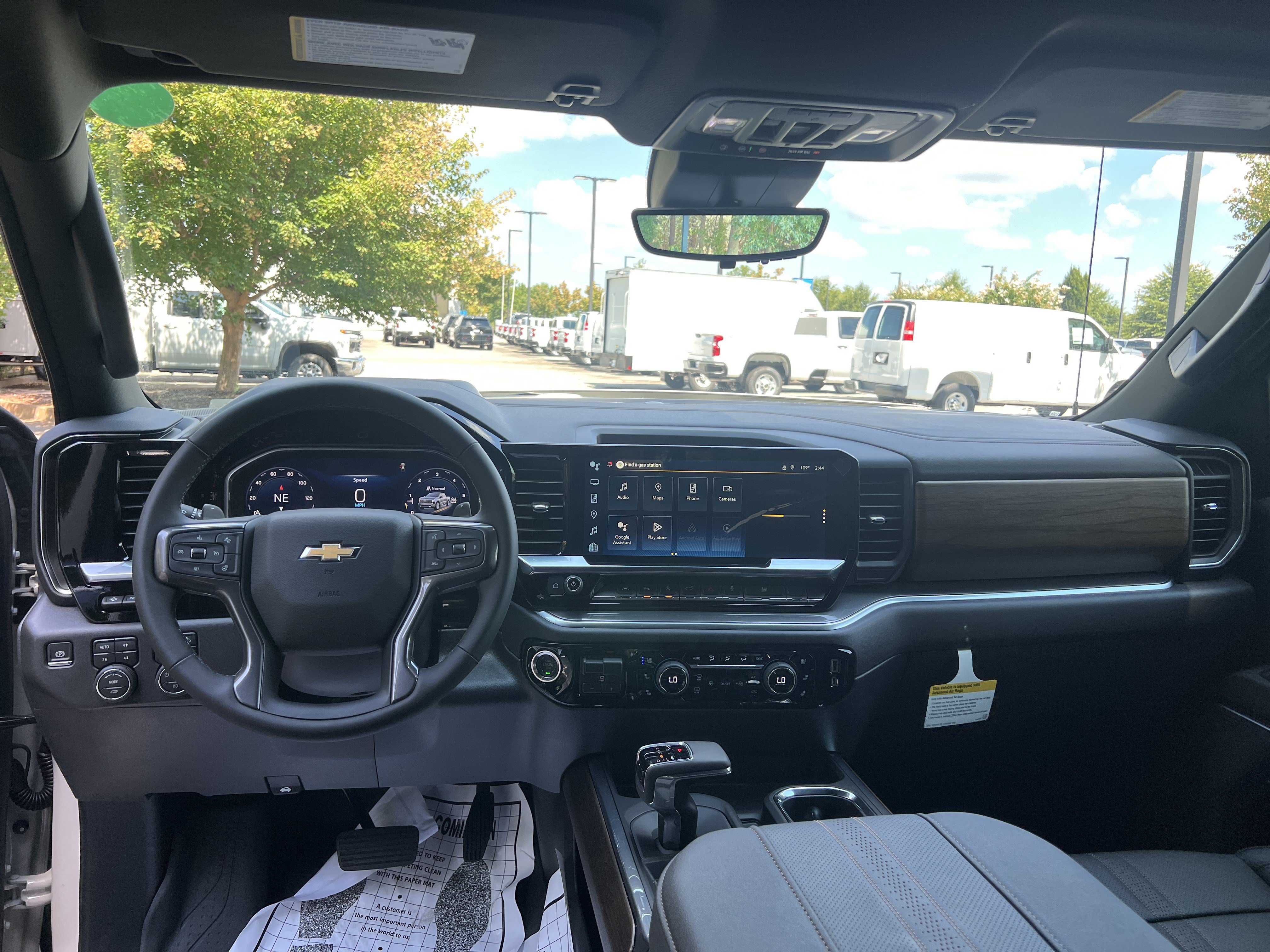 New 2026 Chevrolet Silverado 1500 High Country AWD/4WD image 36
