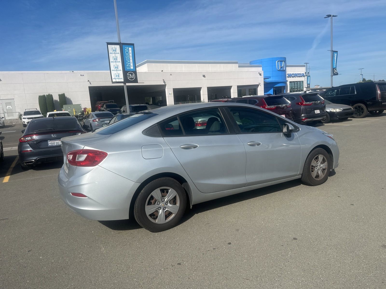 Used 2017 Chevrolet Cruze LS image 3