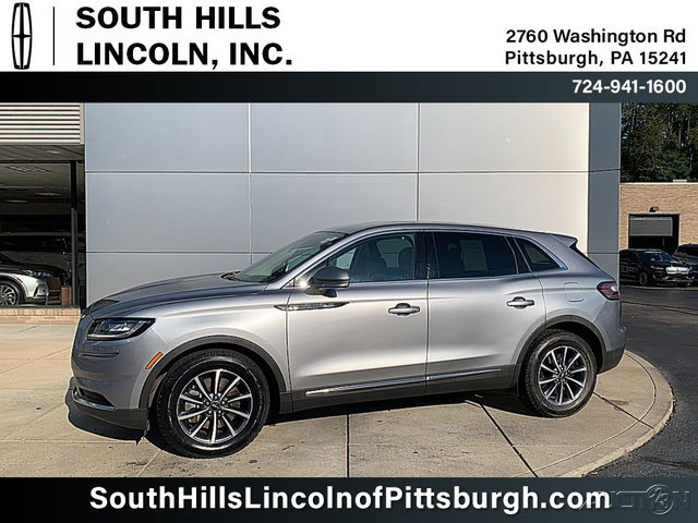 Used 2022 Lincoln Nautilus AWD image 1