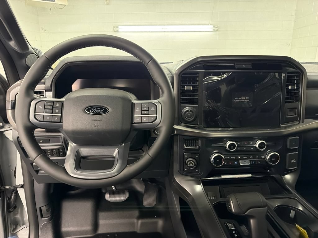New 2026 Ford F150 Lariat w/ Equipment Group 502A High AWD/4WD image 8