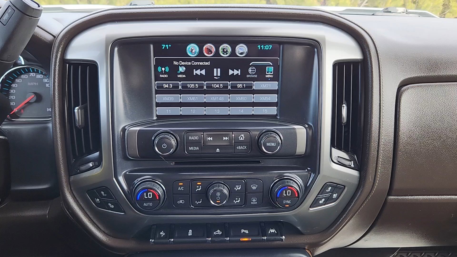 Used 2016 Chevrolet Silverado 1500 LTZ w/ LTZ Plus Package AWD/4WD image 14