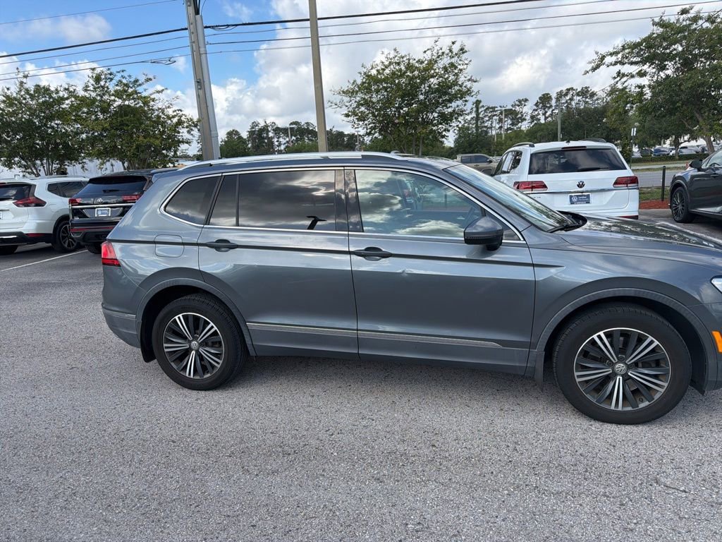 Used 2018 Volkswagen Tiguan SEL FWD image 21