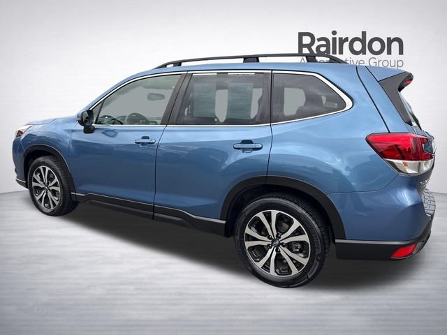 Used 2023 Subaru Forester Limited AWD/4WD image 5