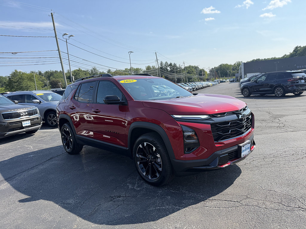Used 2025 Chevrolet Equinox RS w/ Safety and Technology Package AWD/4WD image 9
