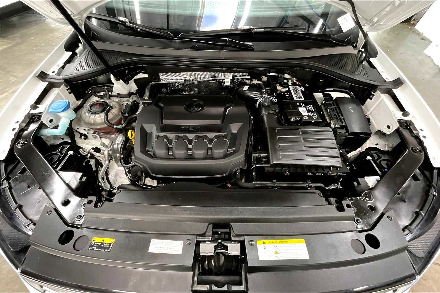 Used 2022 Volkswagen Tiguan S image 12