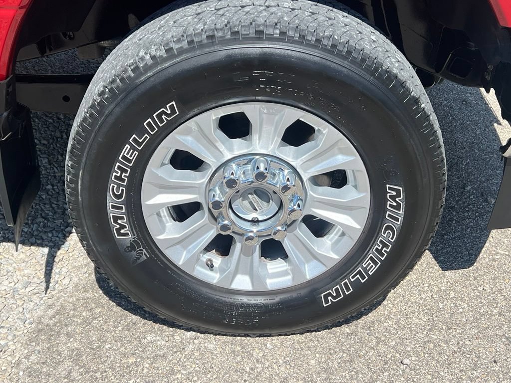 Used 2021 Ford F350 XLT AWD/4WD image 10