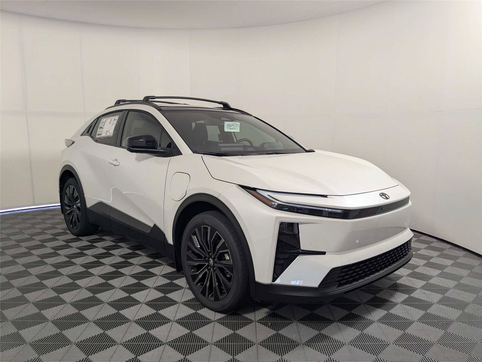 New 2026 Toyota C-HR AWD/4WD image 3