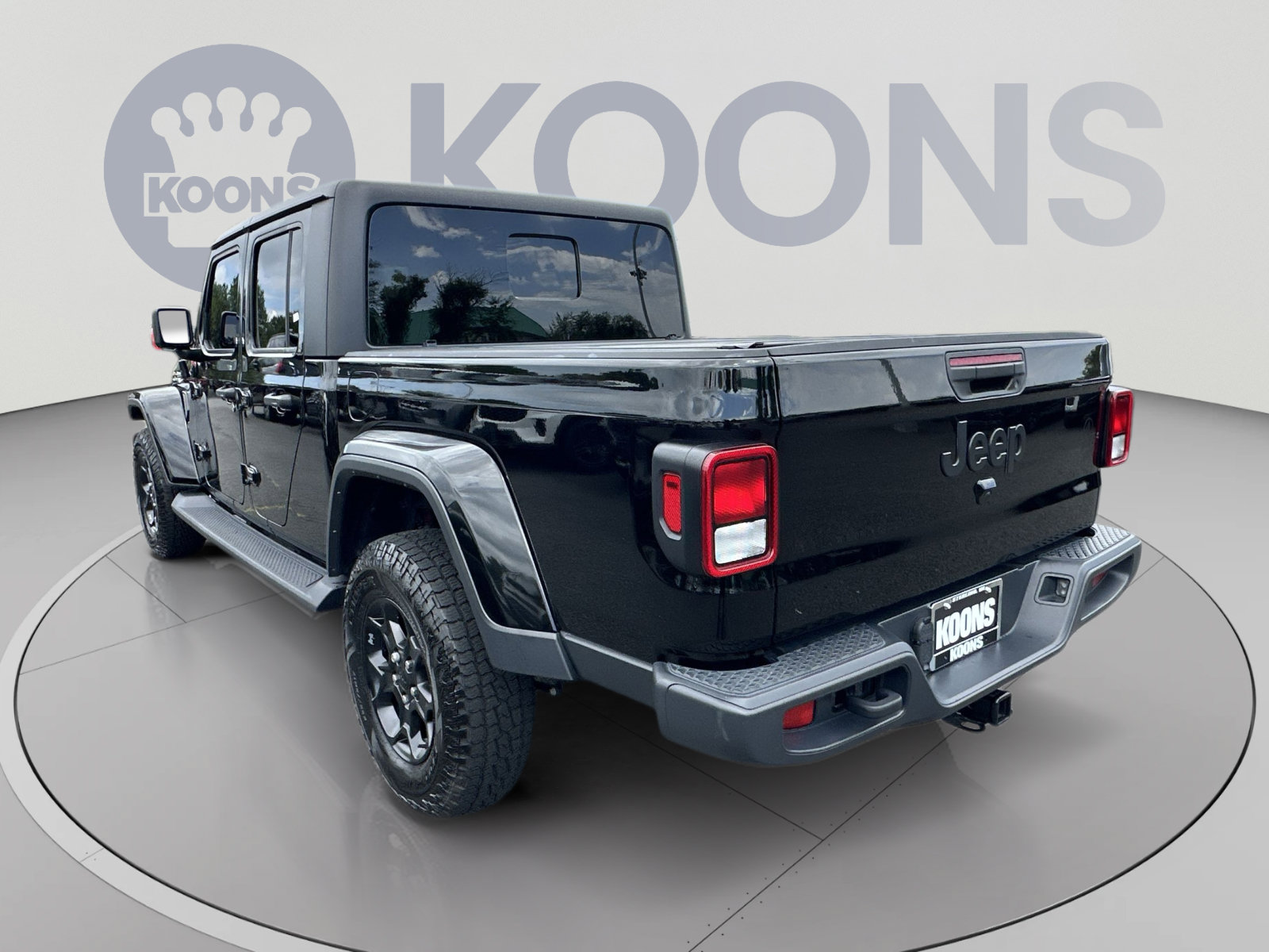 Used 2023 Jeep Gladiator Sport AWD/4WD image 14