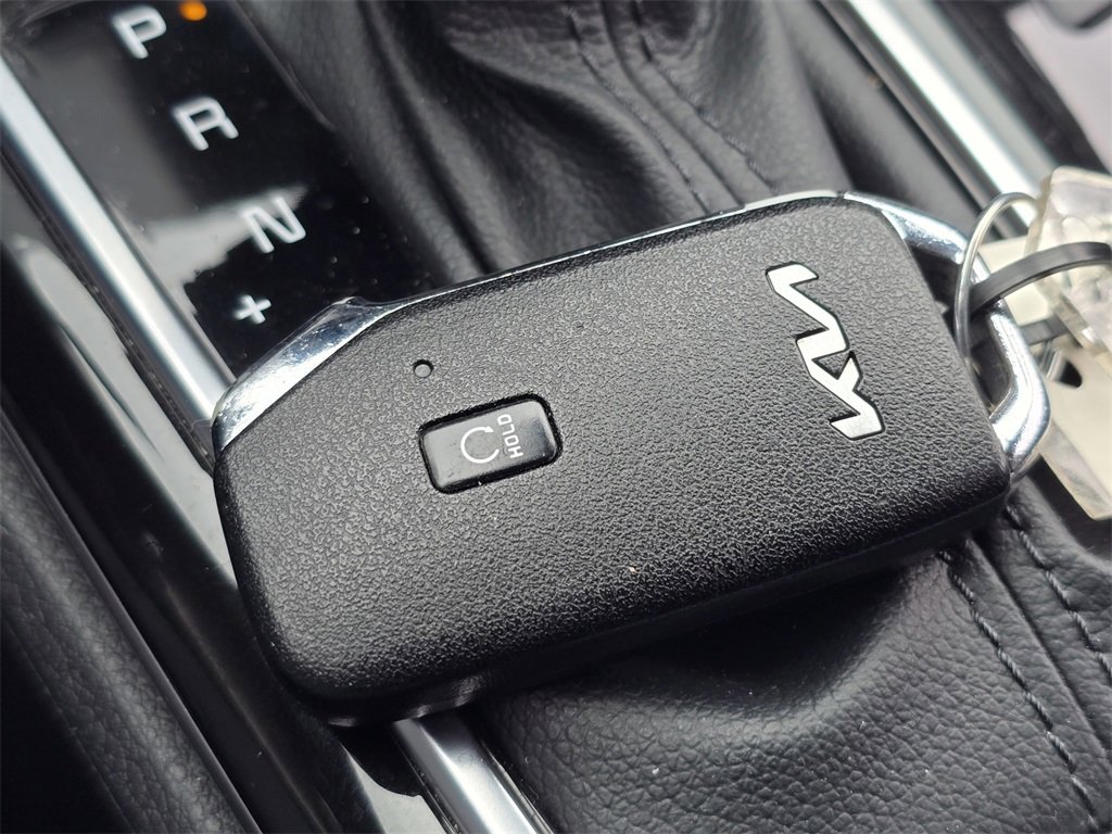 Certified 2023 Kia Sportage EX image 22