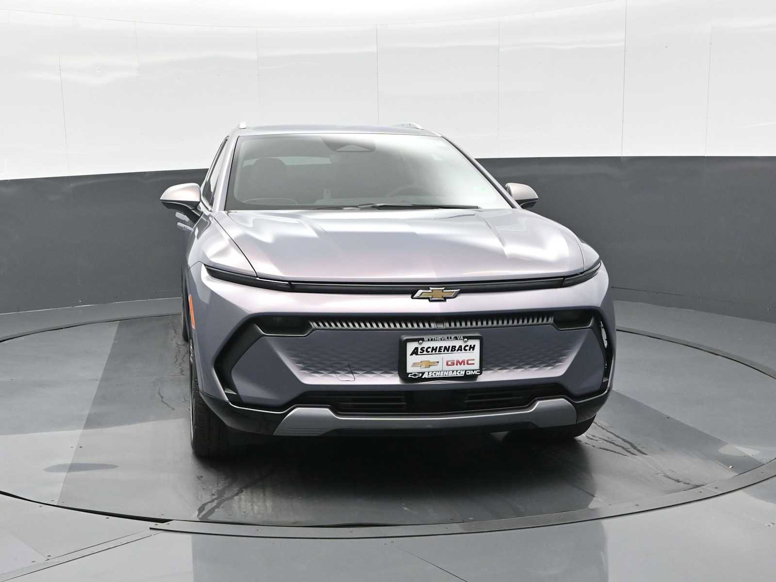 New 2026 Chevrolet Equinox EV LT image 3