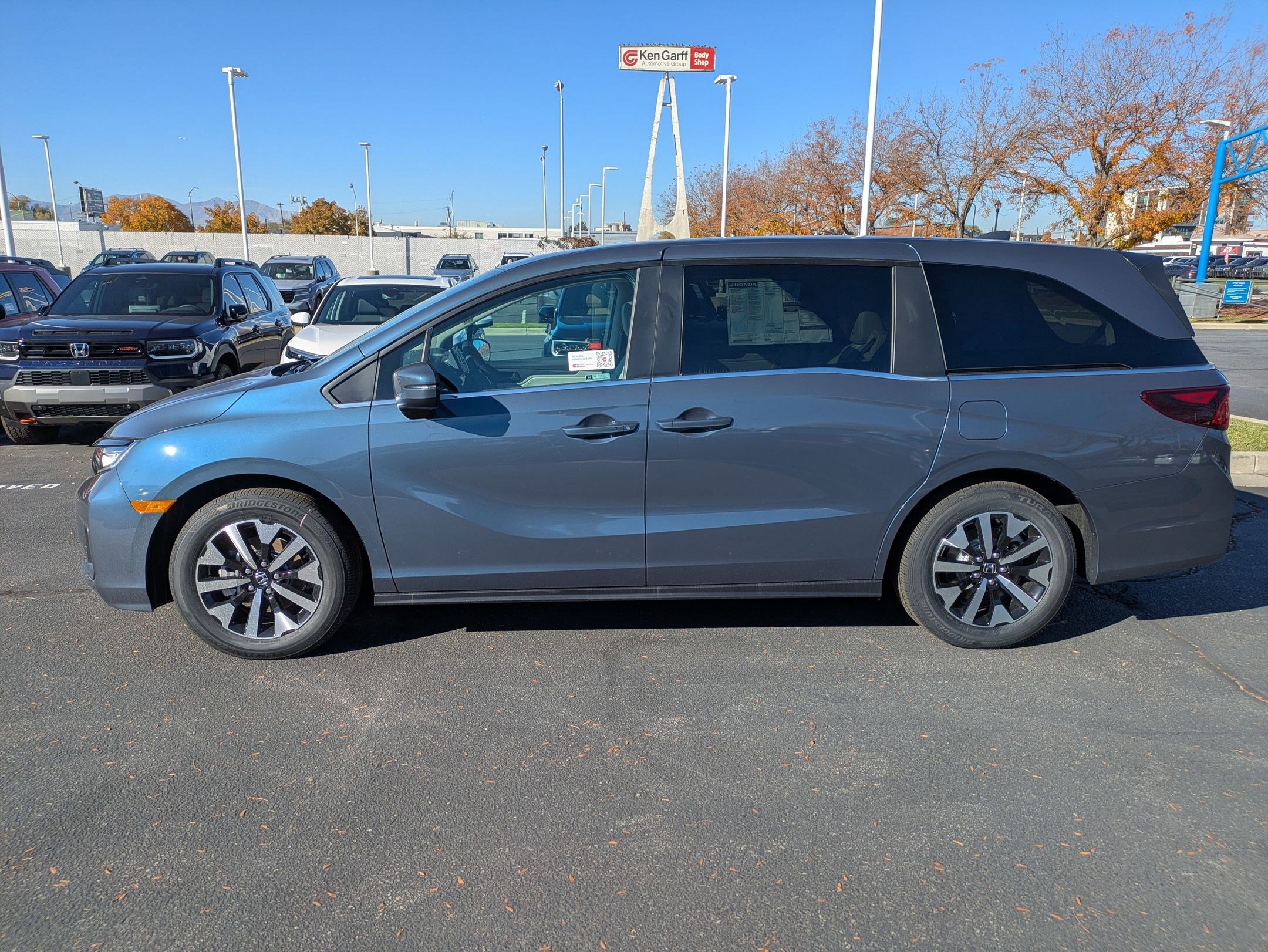 New 2026 Honda Odyssey EX-L image 9