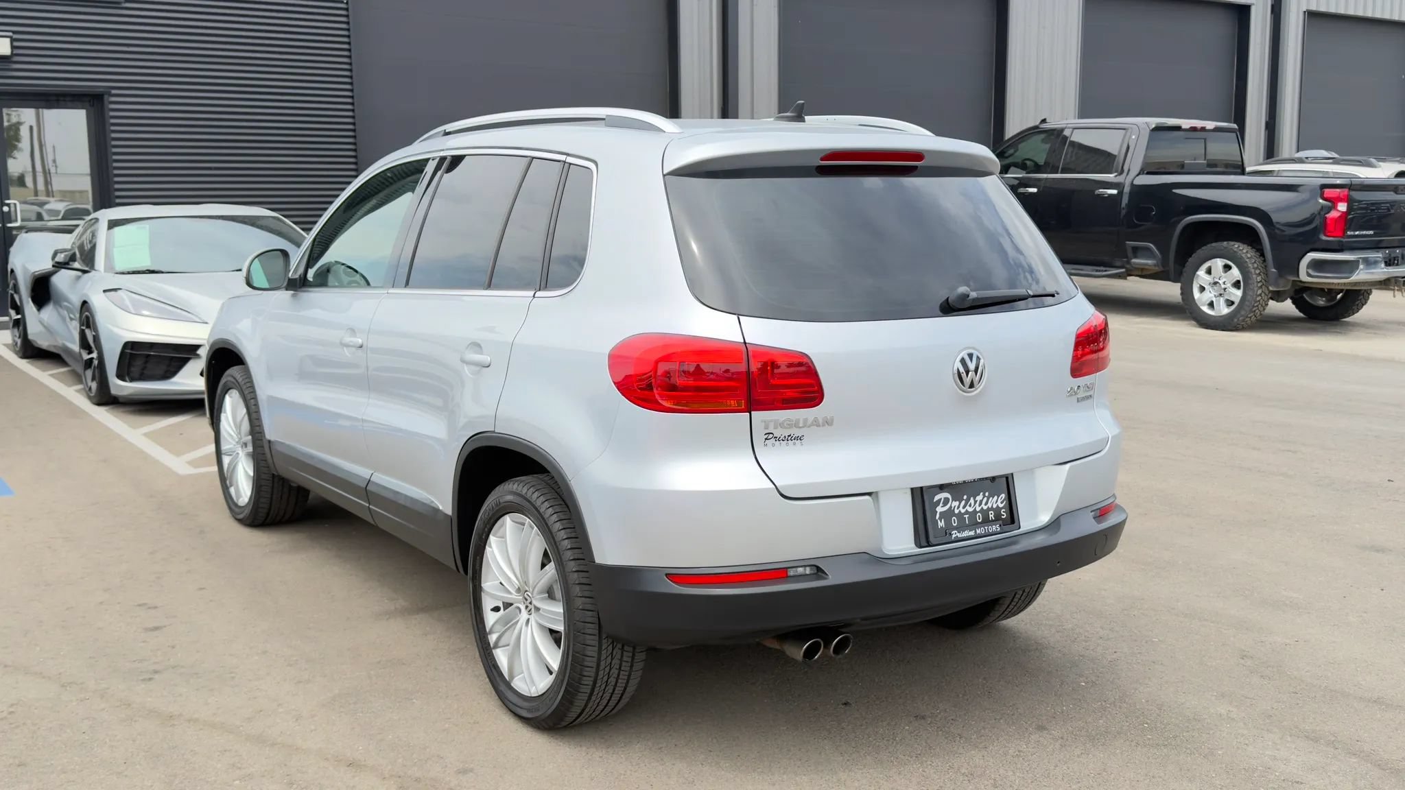 Used 2014 Volkswagen Tiguan SE AWD/4WD image 5