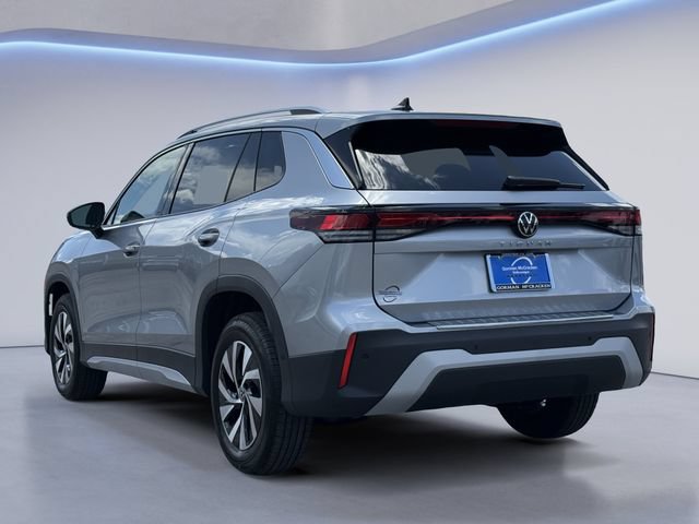 Certified 2025 Volkswagen Tiguan S FWD image 6