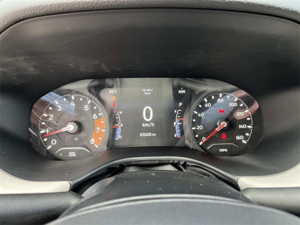 Used 2024 Jeep Compass Limited image 13