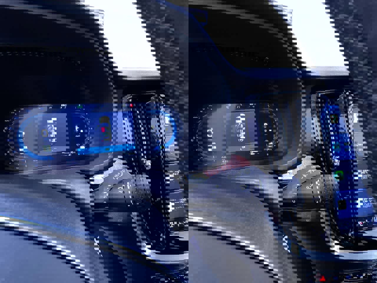 Used 2025 Volvo V60 B5 Cross Country Plus image 19