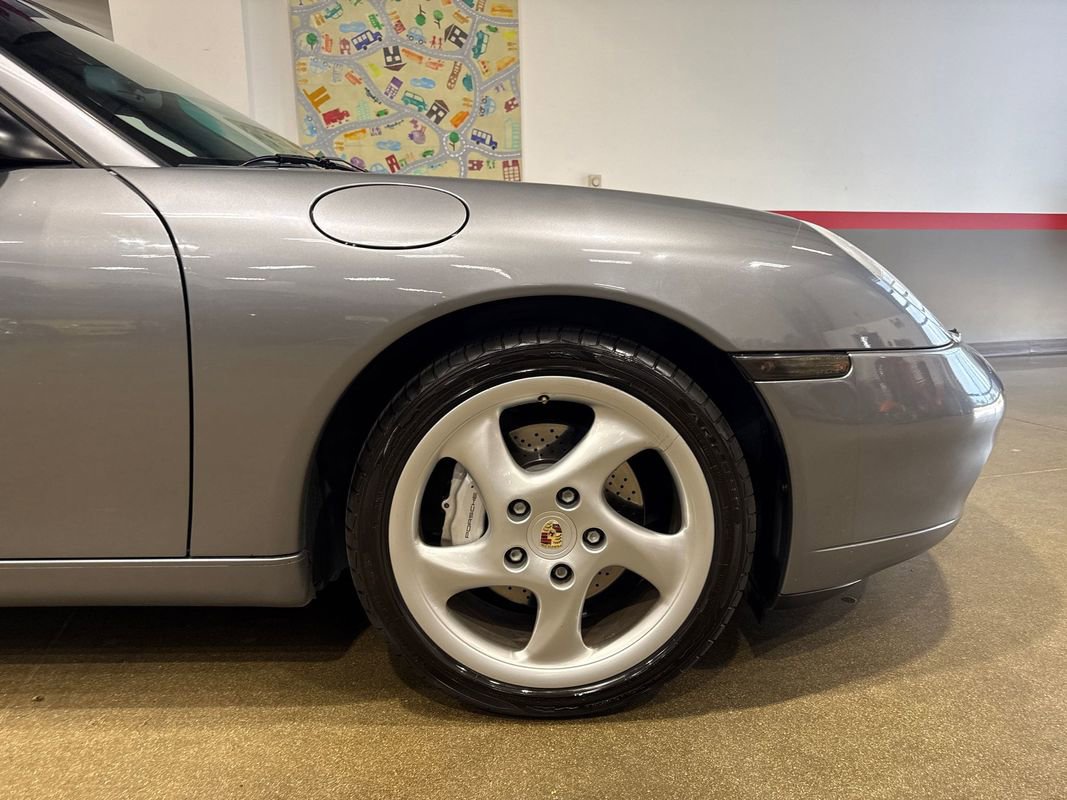 Used 2001 Porsche 911 Carrera 4 AWD/4WD image 53