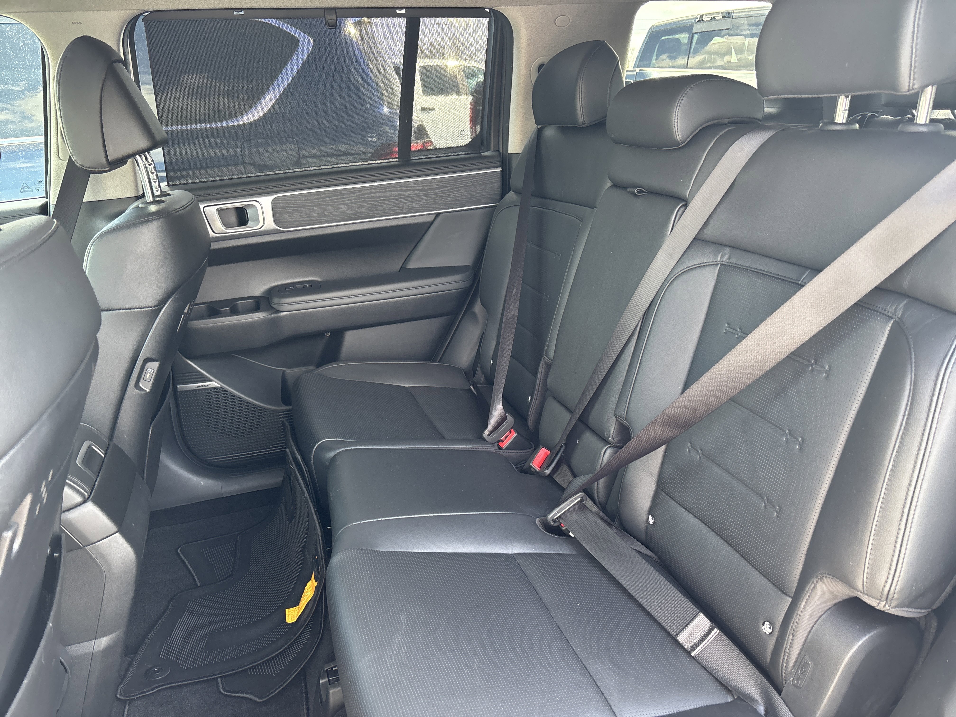 Used 2024 Hyundai Santa Fe Limited image 24