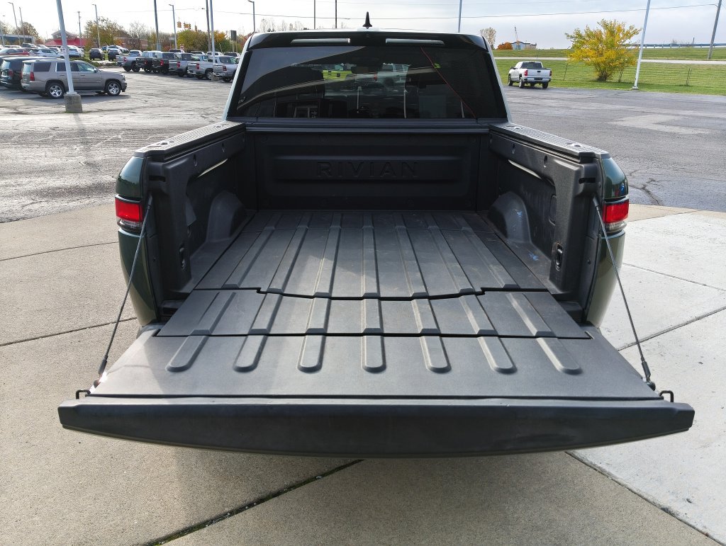 Used 2022 Rivian R1T Launch Edition AWD/4WD image 31