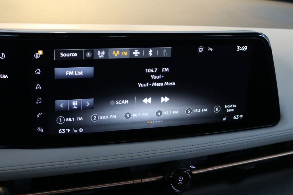 Used 2023 Nissan Ariya AWD image 51