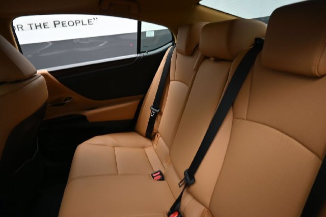 Used 2025 Lexus ES 350 w/ Premium Package FWD image 21