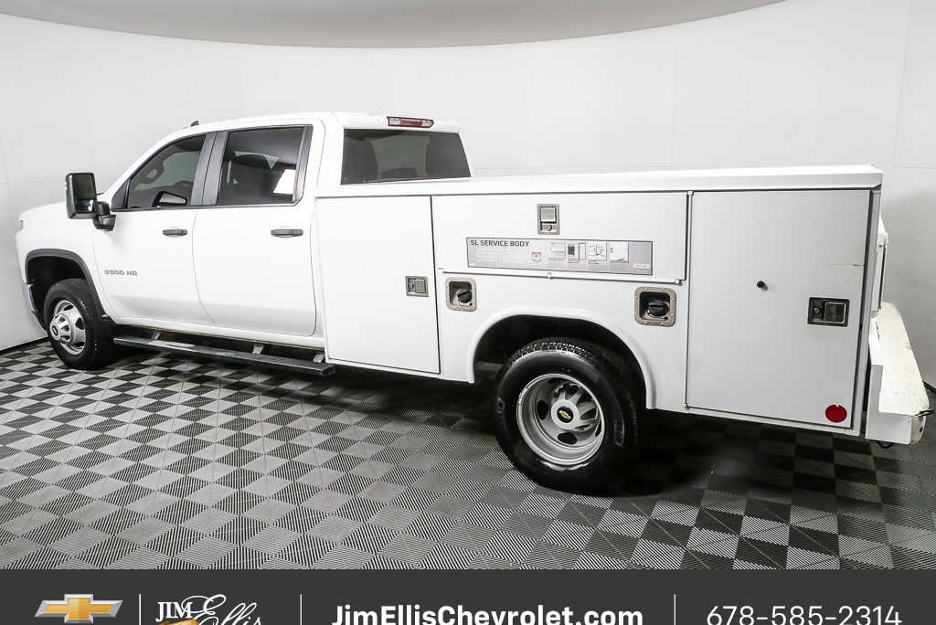 Used 2022 Chevrolet Silverado 3500 W/T w/ WT Convenience Package image 2