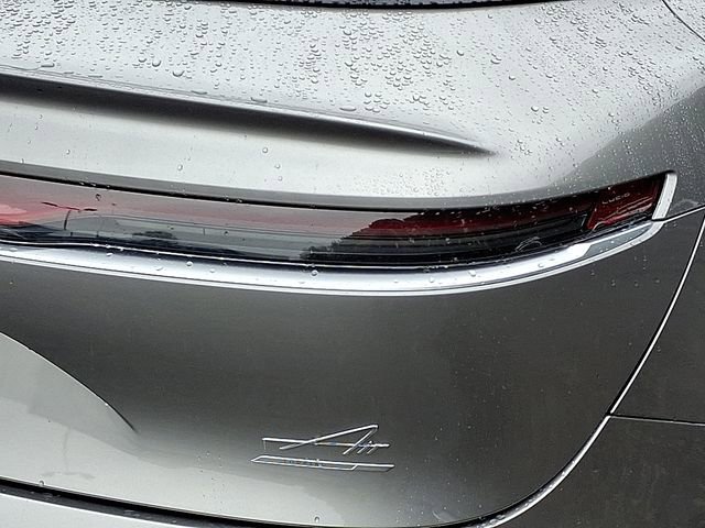 Used 2023 Lucid Air Touring image 12