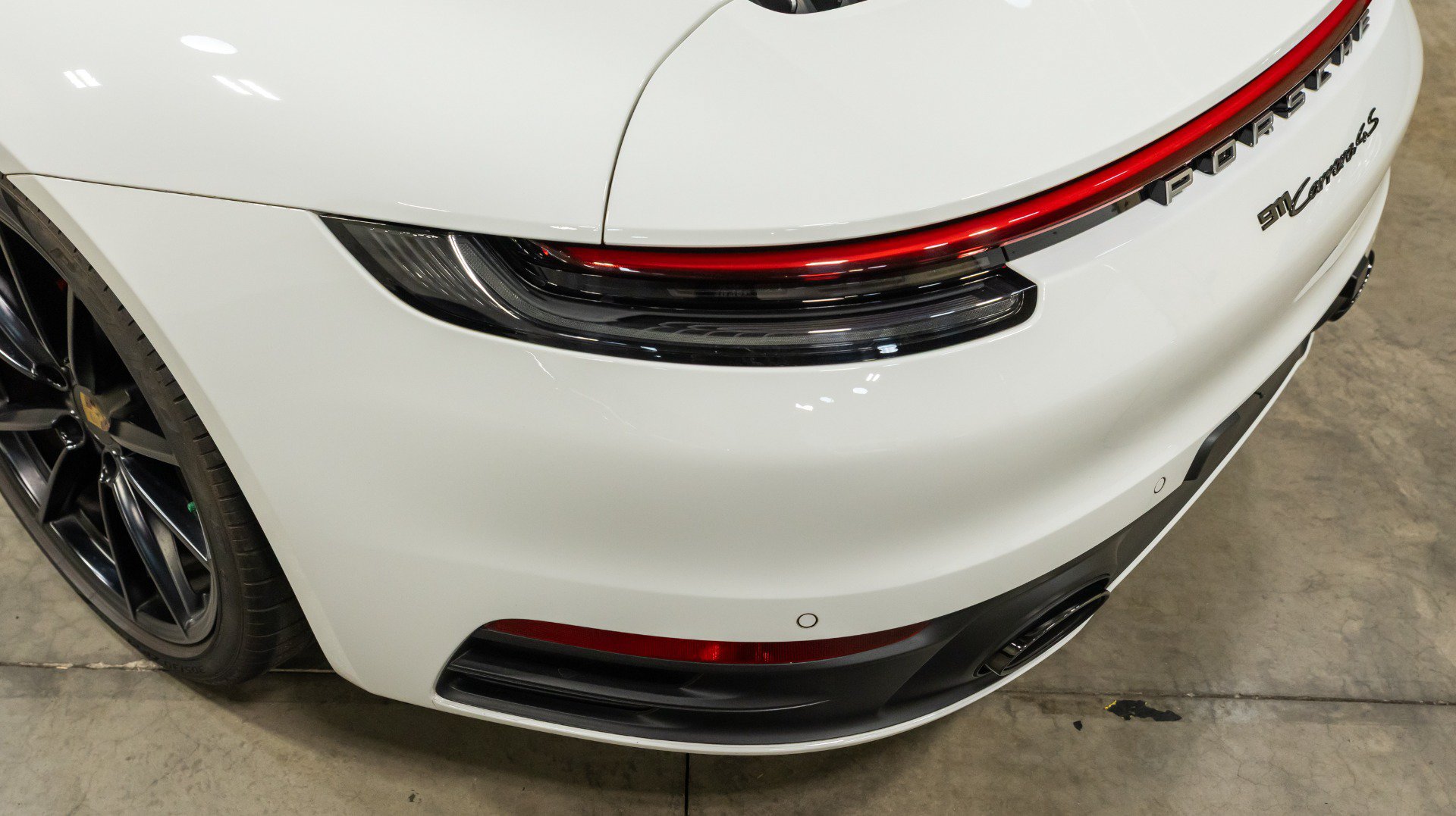 Used 2020 Porsche 911 Carrera 4S AWD/4WD image 22