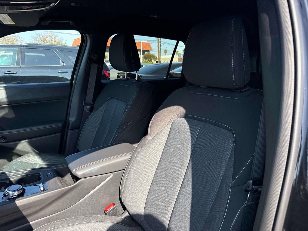 New 2026 Jeep Cherokee Laredo AWD/4WD image 23