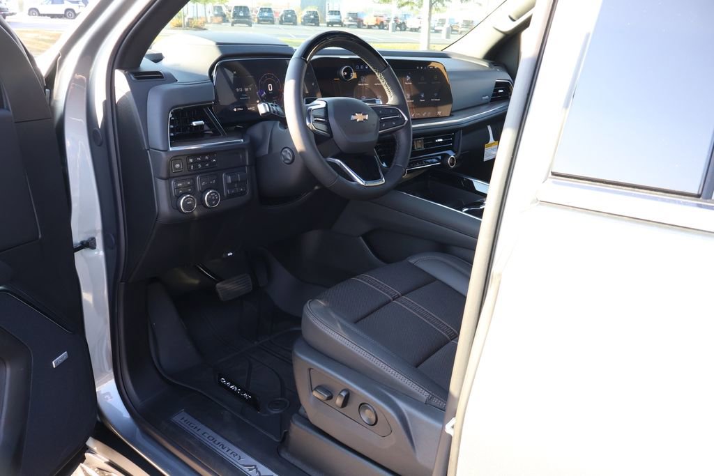 New 2026 Chevrolet Tahoe High Country w/ Sun And Tow Package image 14