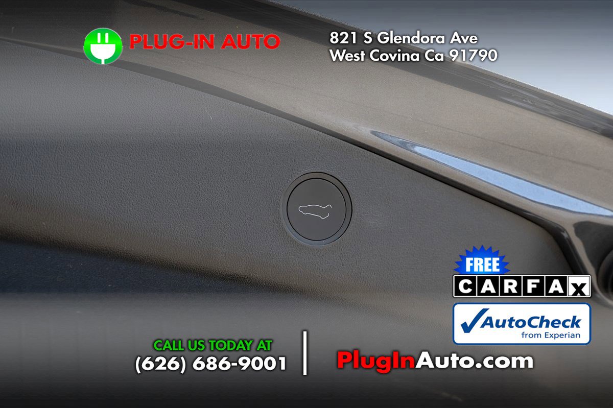 Used 2023 Tesla Model 3 Performance AWD/4WD image 13