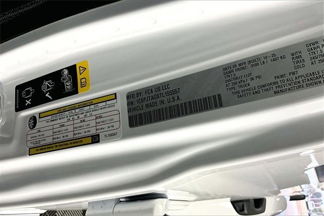 New 2026 Jeep Gladiator Sport image 9