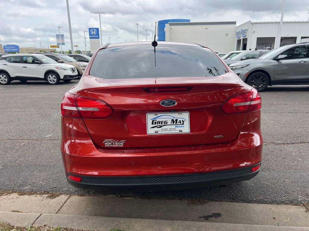 Used 2018 Ford Focus SEL w/ Cold Weather Package image 6