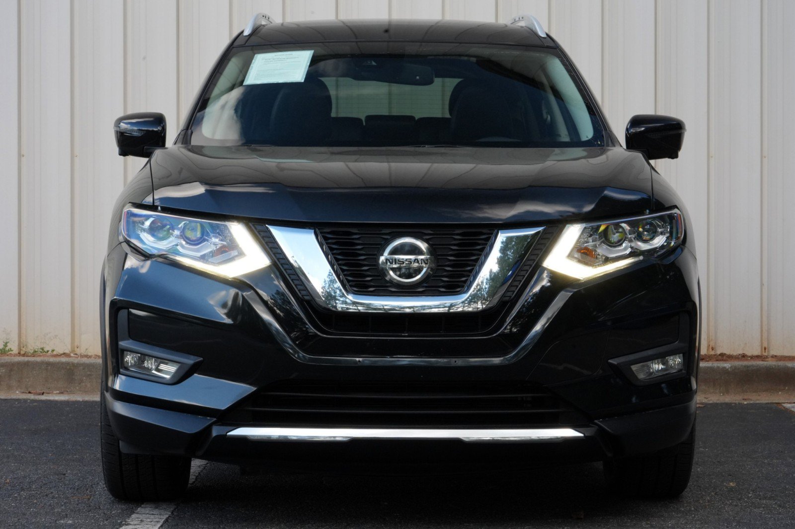 Used 2019 Nissan Rogue SL w/ Premium Package AWD/4WD image 6