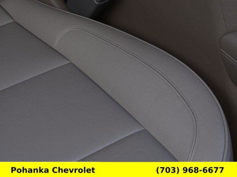 New 2026 Chevrolet Suburban LT image 21