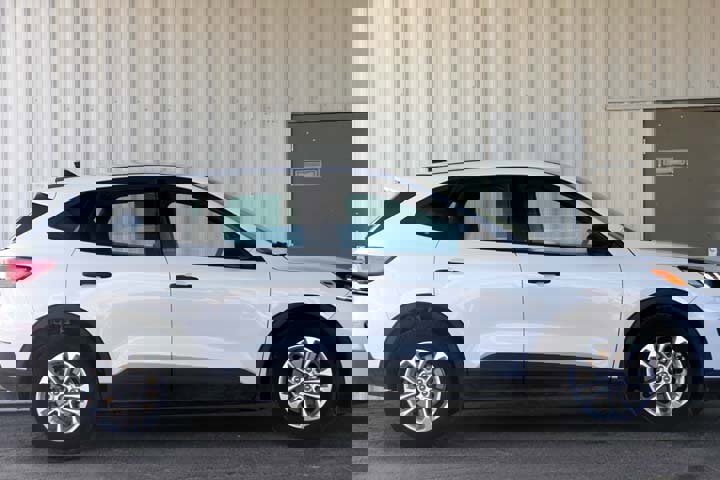 Used 2020 Ford Escape S image 12