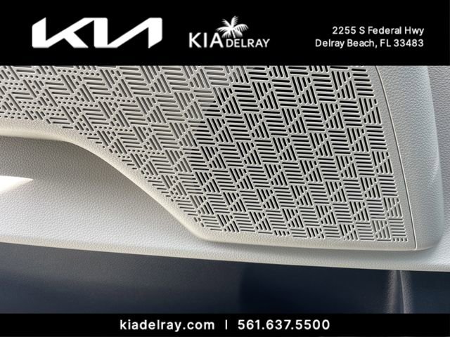New 2026 Kia Carnival SX image 16