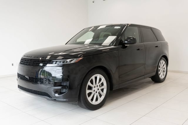 Used 2025 Land Rover Range Rover Sport SE AWD/4WD image 6