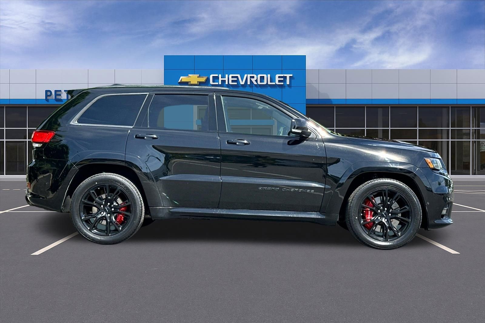 Used 2018 Jeep Grand Cherokee SRT AWD/4WD image 3