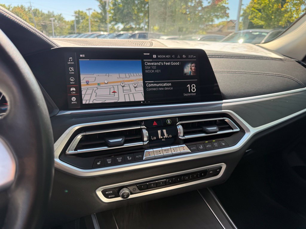 Used 2022 BMW X7 xDrive40i w/ Premium Package AWD/4WD image 18