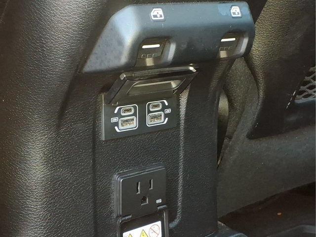 Used 2024 Jeep Gladiator Mojave w/ Safety Group AWD/4WD image 17