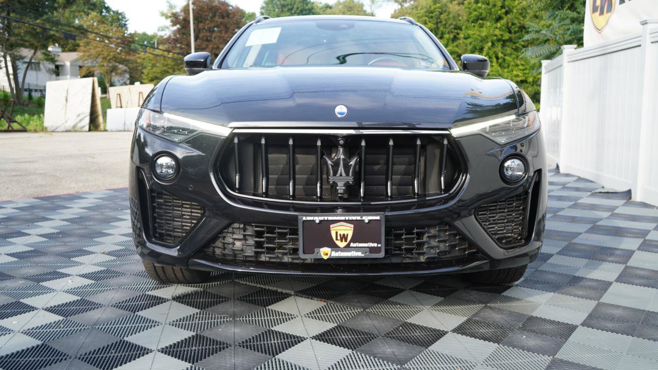 Used 2023 Maserati Levante Modena AWD/4WD image 12
