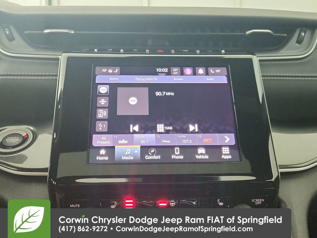 Used 2023 Jeep Grand Cherokee Altitude image 24