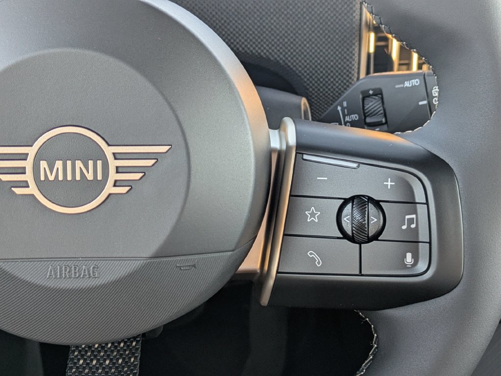 New 2026 MINI Cooper S FWD image 18