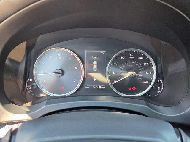 Used 2024 Lexus RC 300 RWD image 28