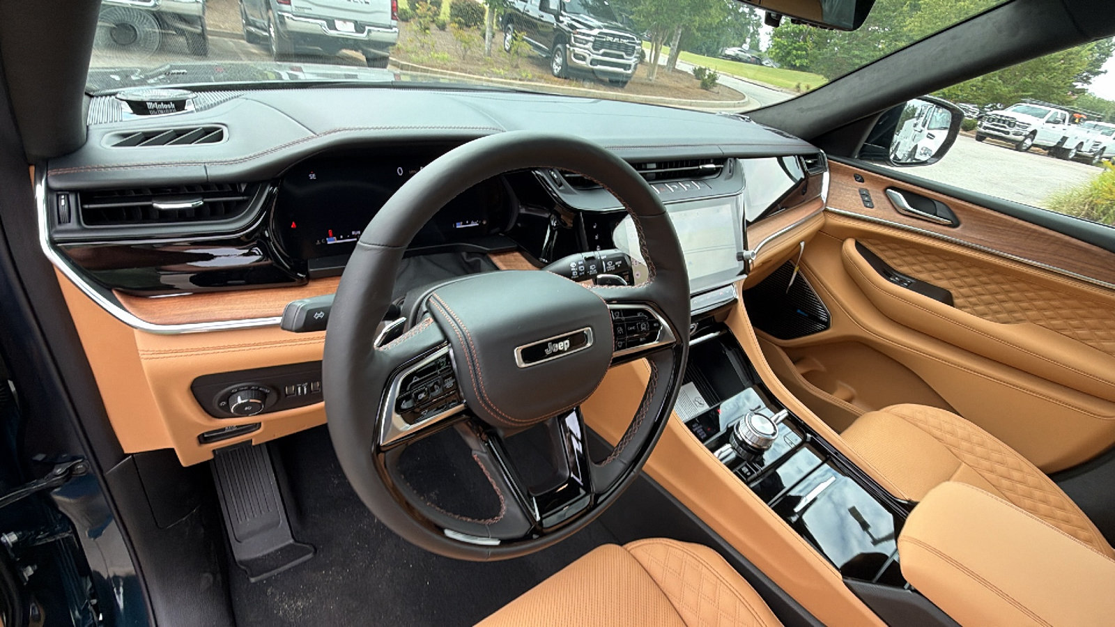 New 2026 Jeep Grand Cherokee Summit AWD/4WD image 21