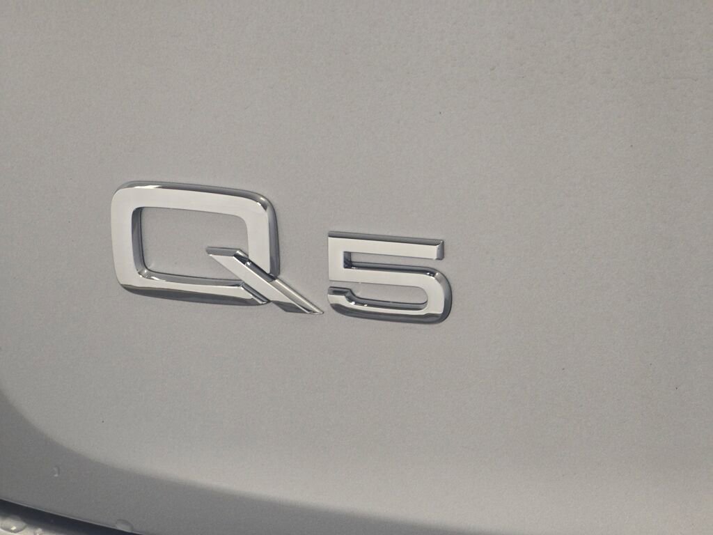 Used 2023 Audi Q5 2.0T Premium w/ Convenience Package image 33