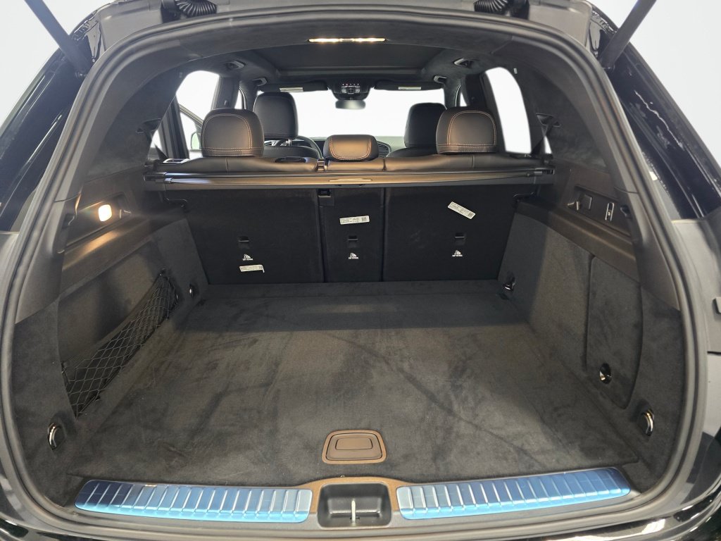 New 2026 Mercedes-Benz GLE 63 AMG S image 11