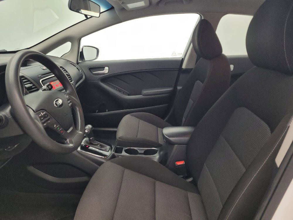 Used 2018 Kia Forte LX FWD image 17