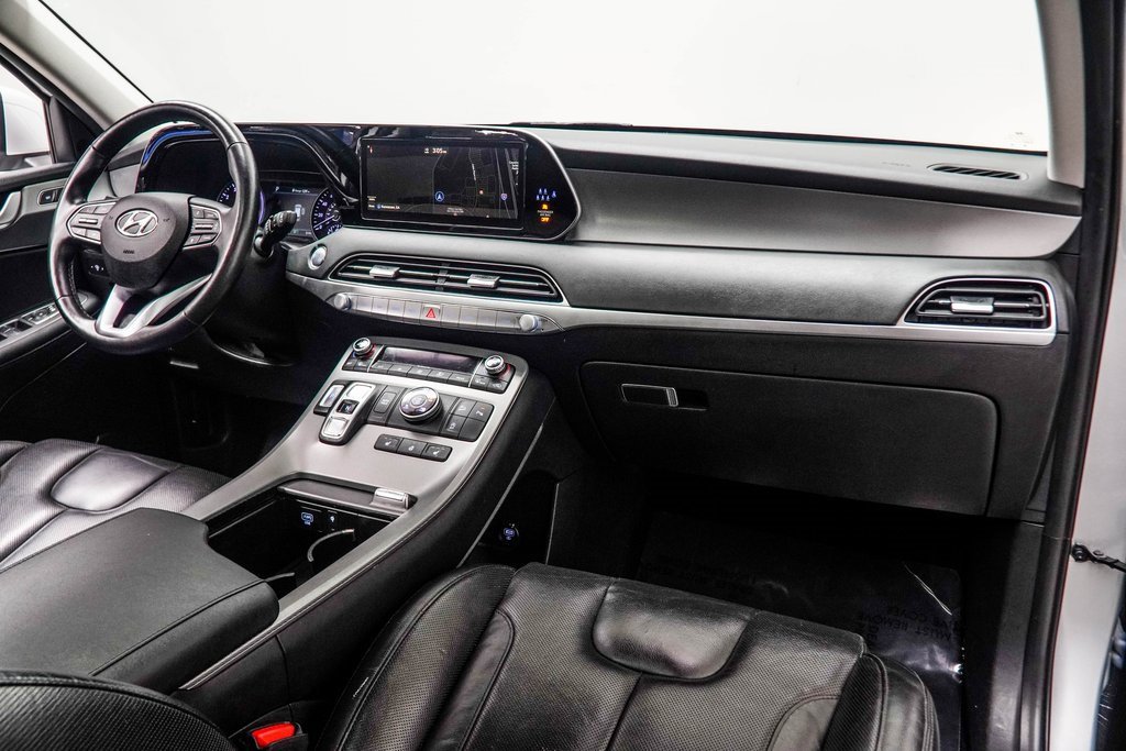 Used 2022 Hyundai Palisade SEL w/ Premium Package image 12
